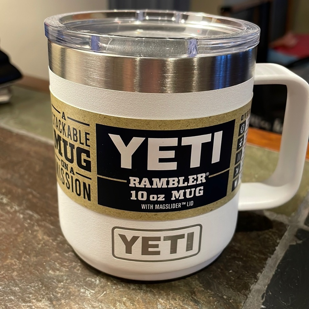 NWT White Yeti 10 oz rambler mug. Magslider lid.